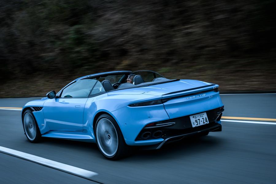  Aston Martin DBS Superleggera Volante 2019 года  (JP) (фото 8 из 24)